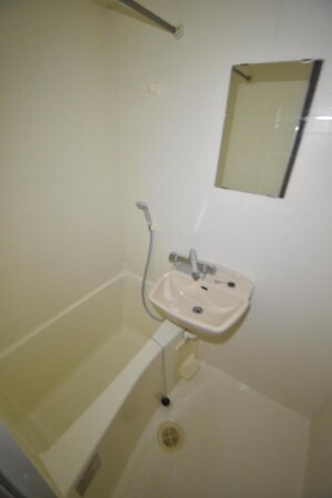 レオパレスリバーサイド コートの物件内観写真